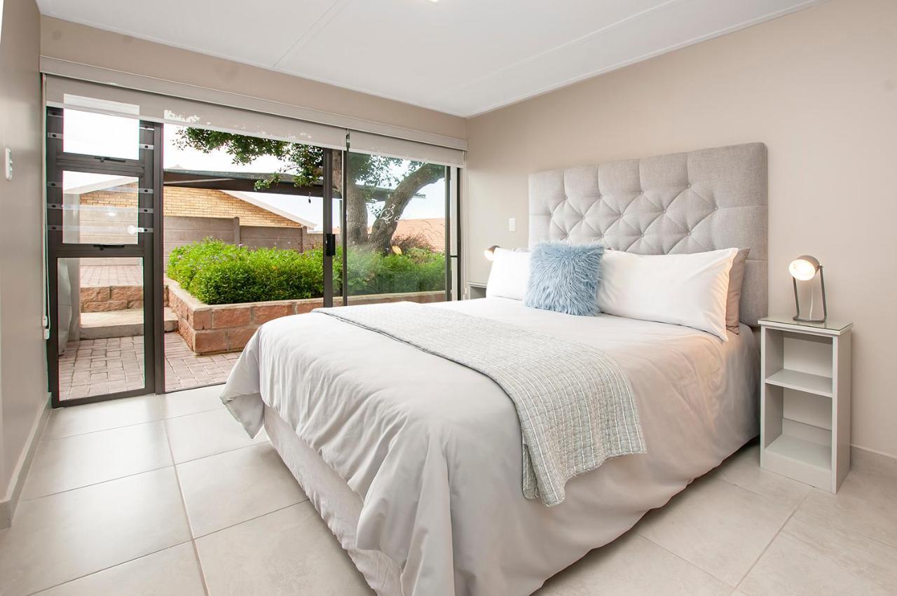 The Guinea Fowl Apartment Reebok ภายนอก รูปภาพ
