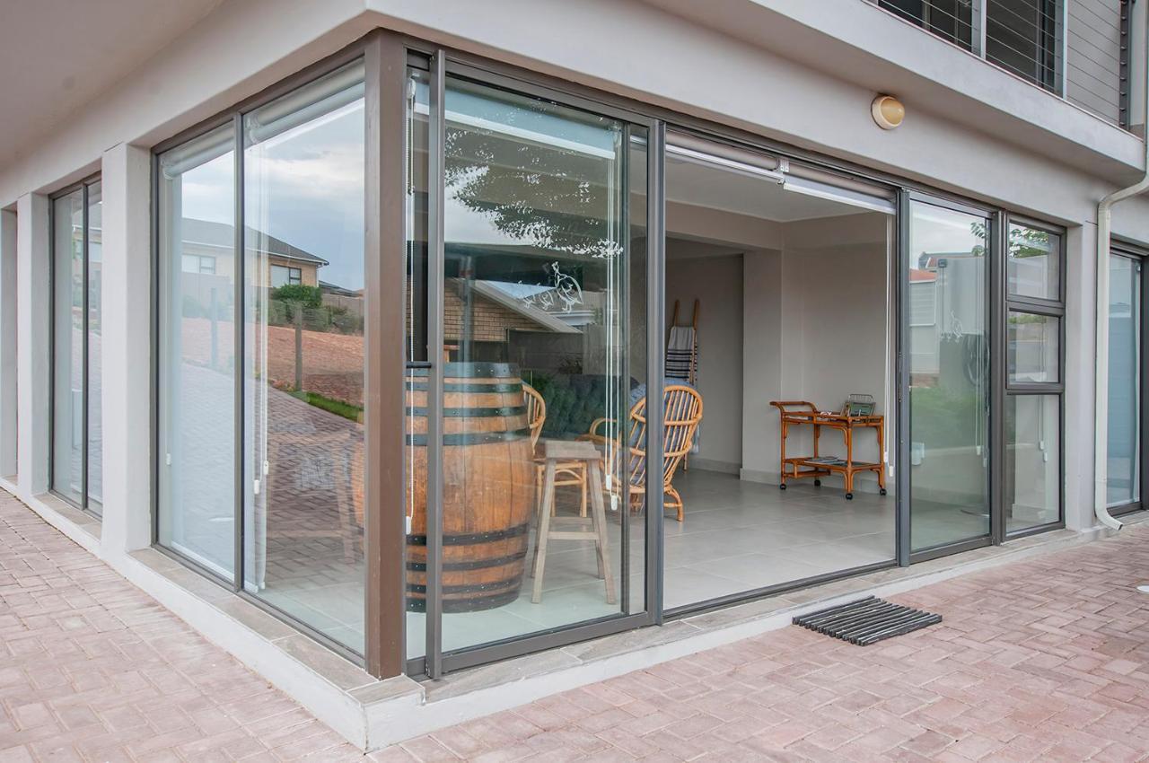 The Guinea Fowl Apartment Reebok ภายนอก รูปภาพ